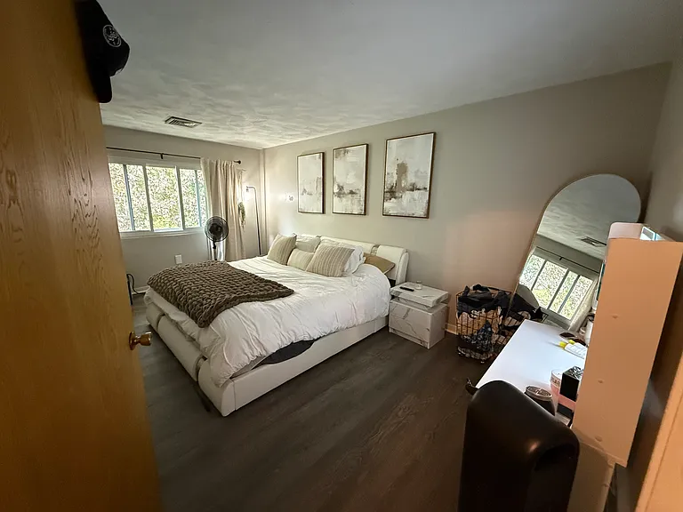 271 Farrwood Dr — Photo 16