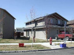 61349 Sally Ln UNIT 2, Bend, OR 97702