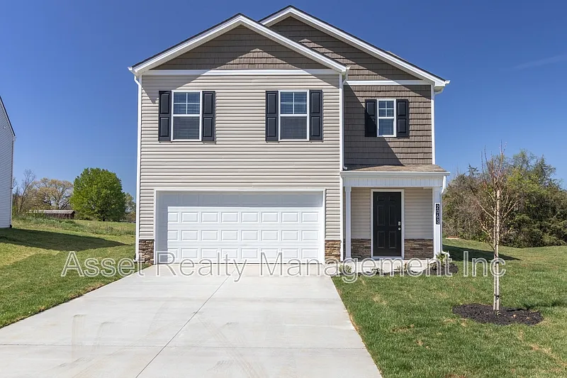 2063 Southwood Cir