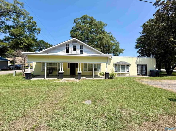 401 Cedar Bluff Rd, Centre, AL 35960