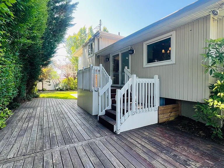 2 Kent Pl — Photo 16