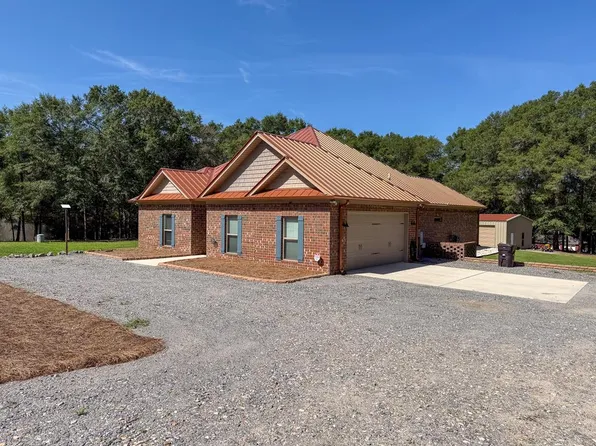 572 Doe Run Dr, Newton, AL 36352