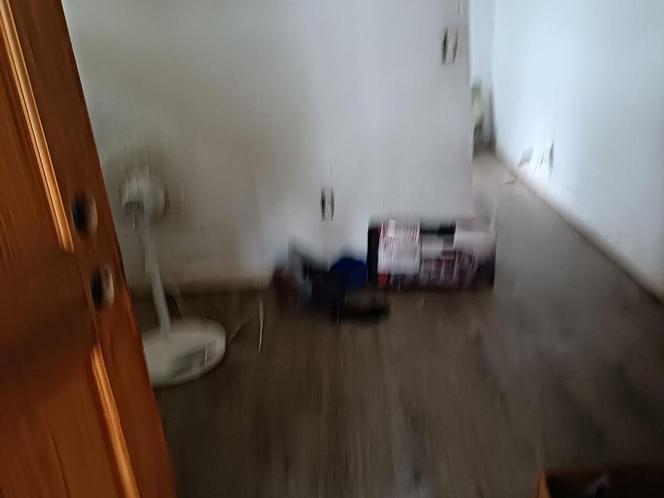 2nd image of 6759 Gibraltar Rd
