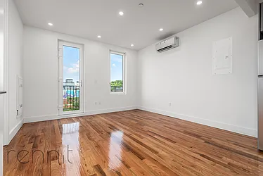 Rented by Rennit Inc.