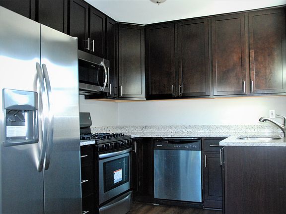 5th image of 1610 Marciano Dr