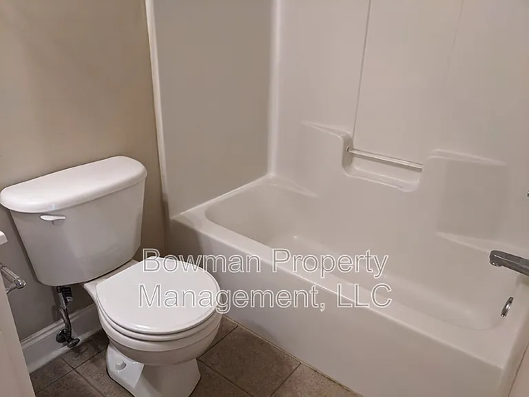 460 Barnett Shoals Rd #F3 — Photo 21