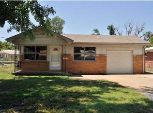 237 N Sunnyside Rd, Haysville, KS 67060