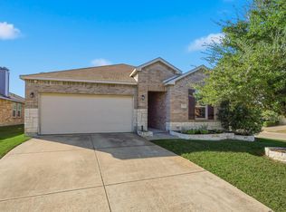 500 Sundrop Dr, Fate, TX 75132