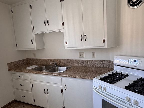 2nd image of 4150 Cleveland Ave APT 7