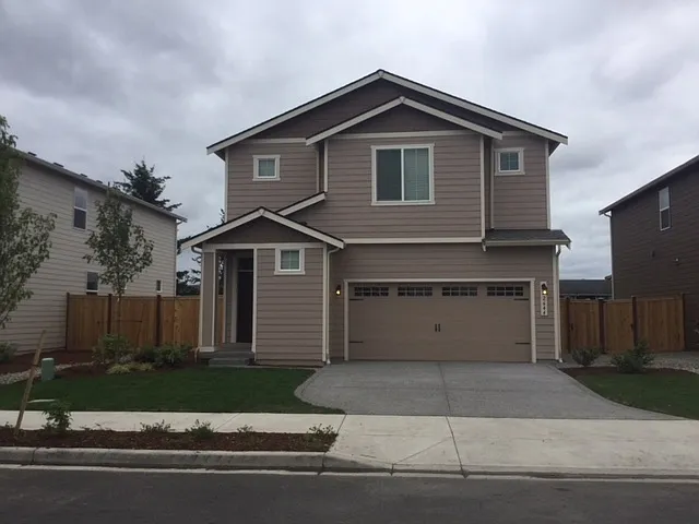 2644 Link Ave