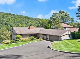 26 Lillinonah Dr, Brookfield, CT