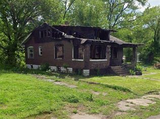 1614 N 46th St, East Saint Louis, IL 62204
