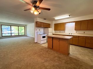 2409 Fremont Ave APT 4, Madison, WI 53704