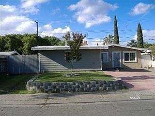 3rd image of 6508 Channing Dr