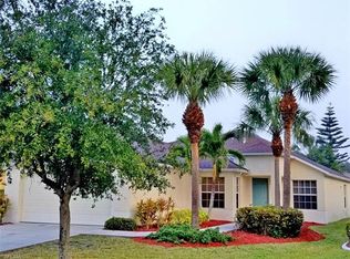 9618 Mendocino Dr, Fort Myers, FL 33919