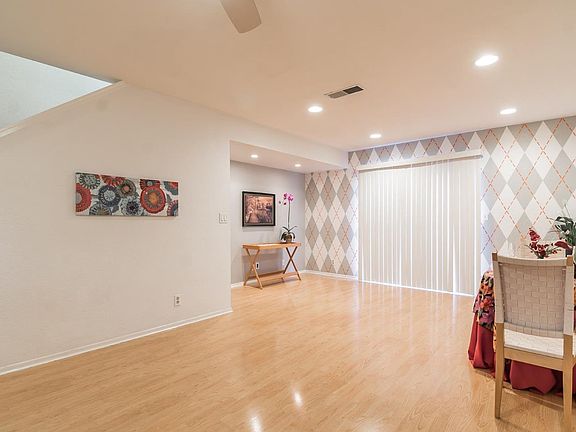 4th image of 6143 Camino Verde Dr APT B