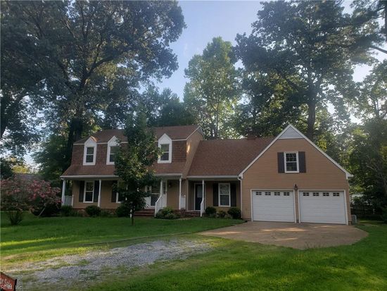 104 Baldric Pl, Yorktown, VA 23692