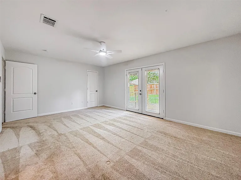 3514 Valerie Ln — Photo 11