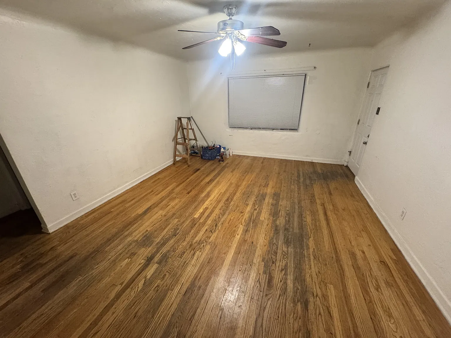 2 bed, 800 sqft, $1,250 — Photo 2