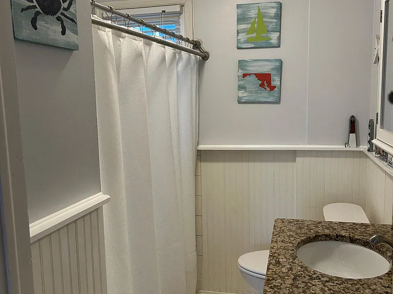 329 Locust Ave — Photo 13