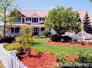 W2655 Mapleridge Ct, Appleton, WI 54915