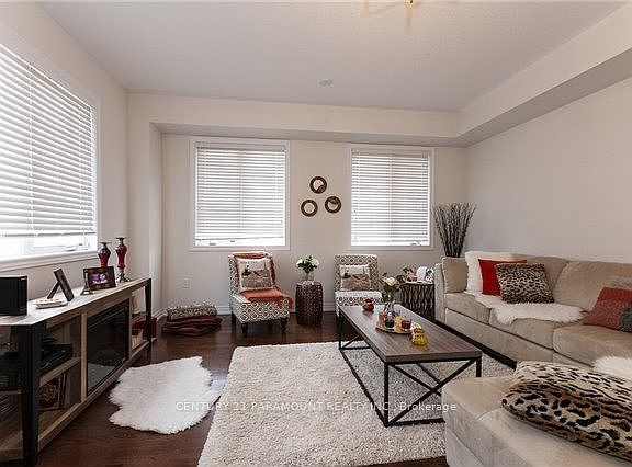 3rd image of 1301 Granrock Cres