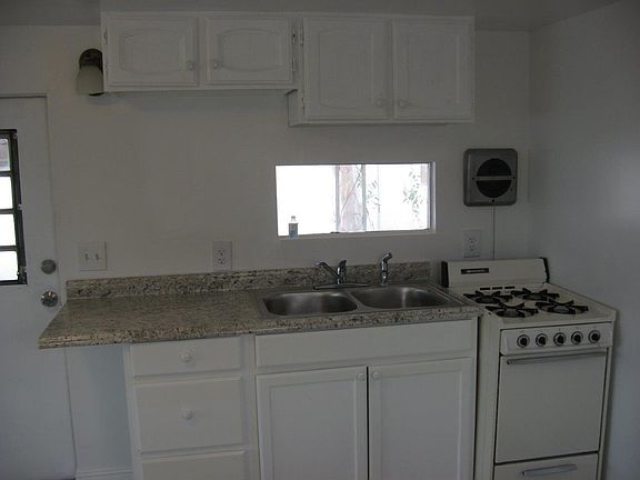 2nd image of 3125 N Geronimo Ave #31