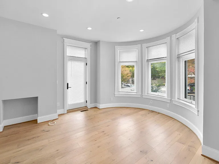 2112 Wyoming Ave NW #2 — Photo 3
