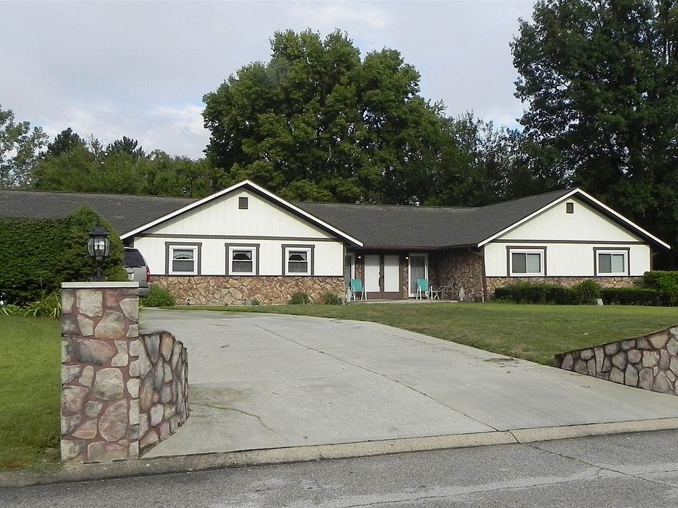 1st image of 208 Vermont Dr