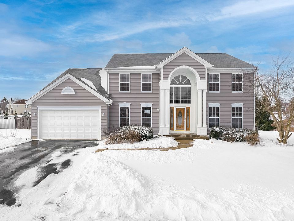 1st image of 36816 Deerview Dr