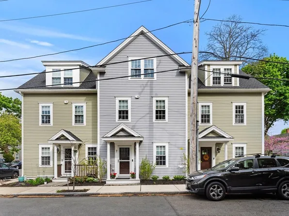106 Bridge St #7, Salem, MA 01970