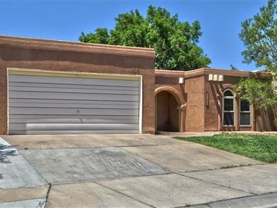 11515 La Vista Grande Dr NE, Albuquerque, NM, 87111