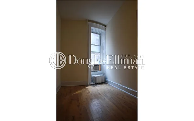 Rented by Douglas Elliman | media 10