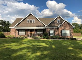 2727 Iris Rd, Dothan, AL 36301