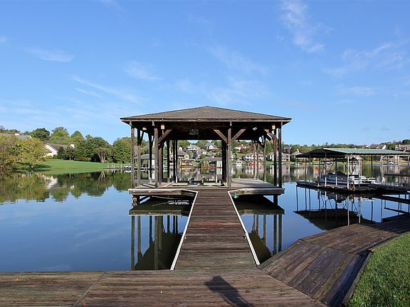3rd image of 125 Oostagala Dr