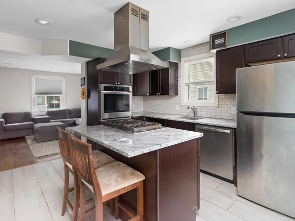 55 Finley Ave, Hamilton, NJ 08610