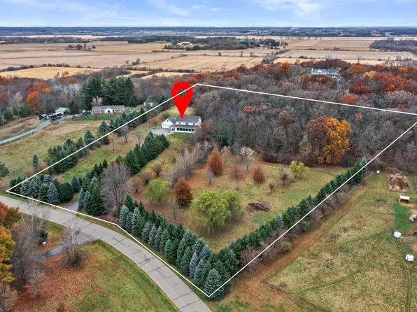 W3788 Scotch Heather LANE, Elkhorn, WI 53121