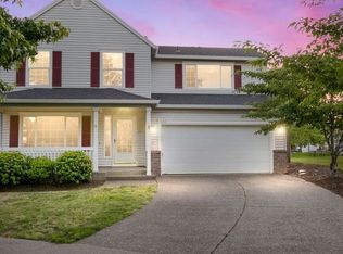 2353 NE 12th Ave, Hillsboro, OR 97124