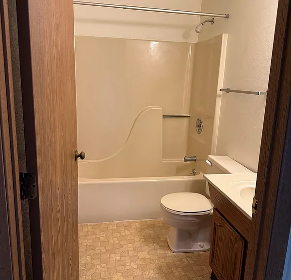 2149 N Michelle Ct E — Photo 13