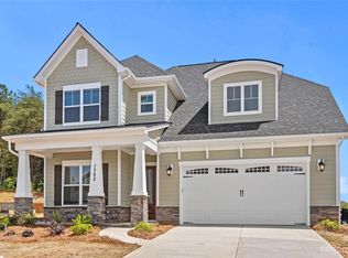 1362 Cedardale Ln, Denver, NC 28037