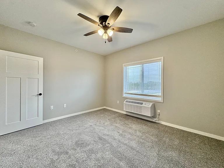 765 Meridian St — Photo 36