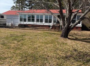 195 Firetower Rd, Beaufort, NC 28516