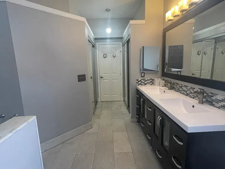 10644 Edinburgh St — Photo 17
