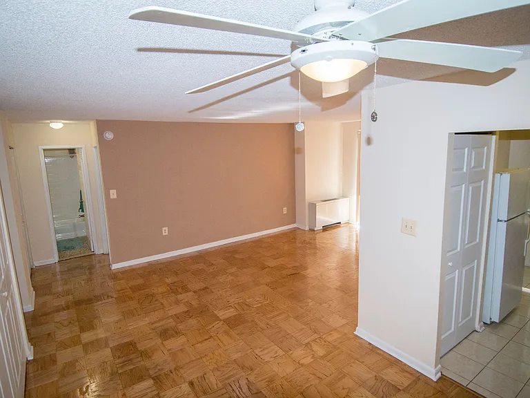 Steward Tower Apartments — Photo 51