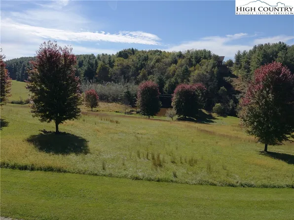 46 Bear Crossing Road, Sparta, NC 28675