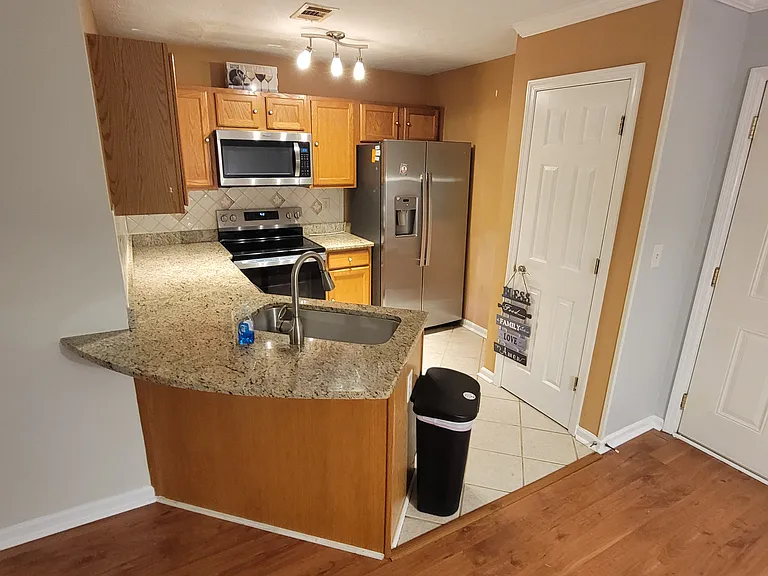 1500 Labonte Pkwy — Photo 3