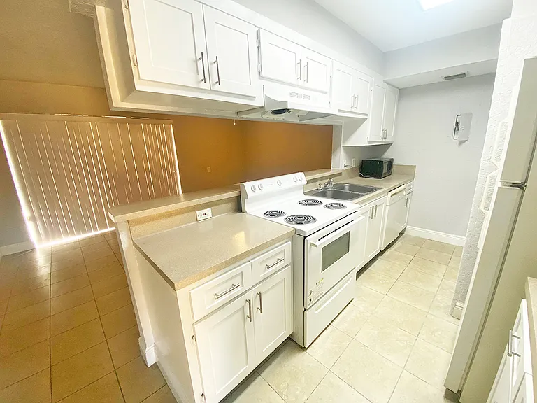 4423 Treehouse Ln #21G — Photo 10