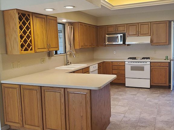 5th image of 4128 N 66th St