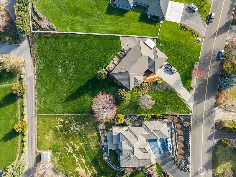 5th image of 3555 Westridge Place