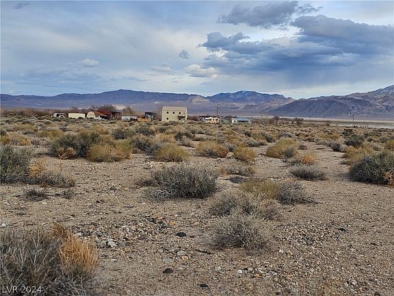 80 Mountain Water Ranch Ave, Dyer, NV 89010 | MLS #2573630 | Zillow